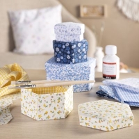Witte cadeau doosjes hexagon 6,5+8+10+12 cm - 4 stuks