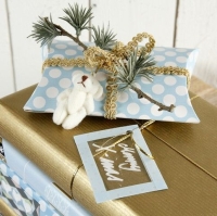 Hangers mini beertjes off white 42x23mm - 6 stuks