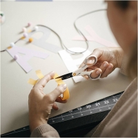 Fiskars Non-stick puntige schaar rechtshandig 12cm