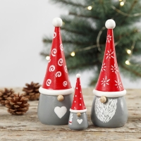 Houten hanger gnoom kerstkabouter 6x2,5cm